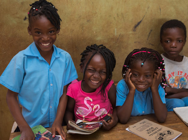 RIGHT 2 PLAY MOZAMBIQUE 2017